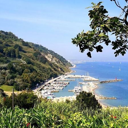 Residence Baia Vallugola Castel di Mezzo Экстерьер фото