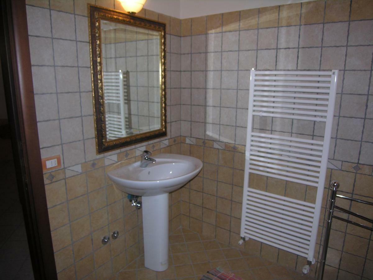 Residence Baia Vallugola Castel di Mezzo Экстерьер фото