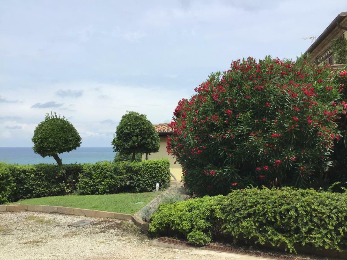 Residence Baia Vallugola Castel di Mezzo Экстерьер фото